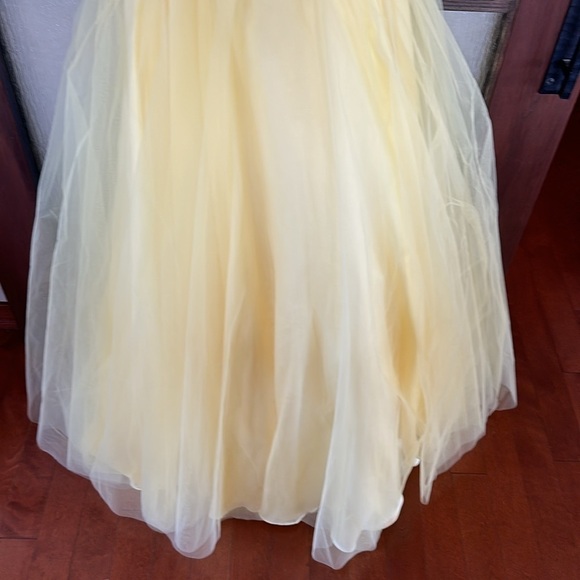Mac Duggal 68162 yellow corset back ball gown size 12 NEW $798 - Picture 11 of 16